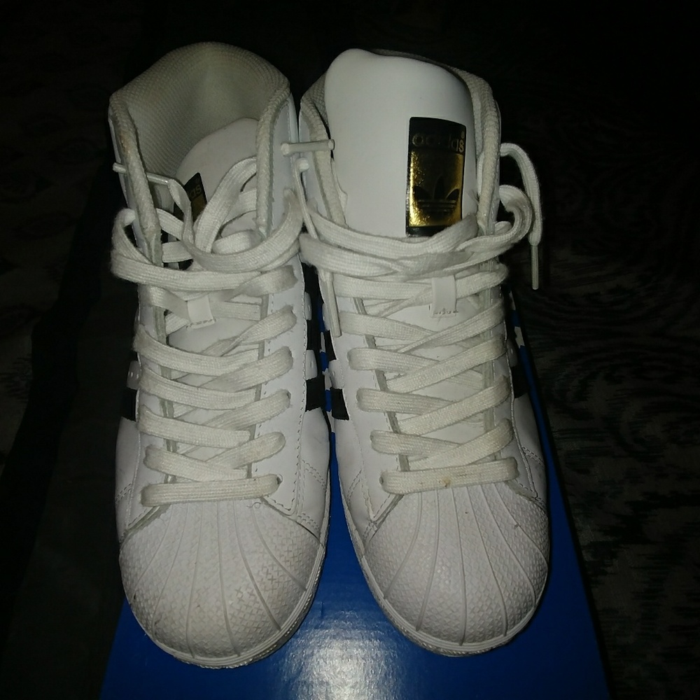 Mid-top ADIDAS - Picture 2 of 5